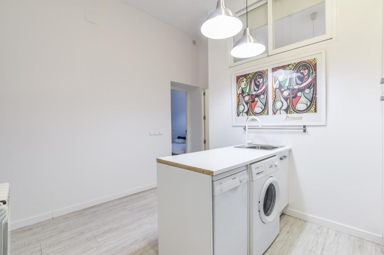 Amplio Apartamento En Malasana Para 6 Personas Apartment Madrid Exterior photo
